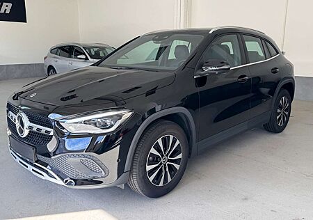 Mercedes-Benz GLA 180 GLA Diesel d Style "MULTIBEAM-STHZG-MBUX-HIFI"