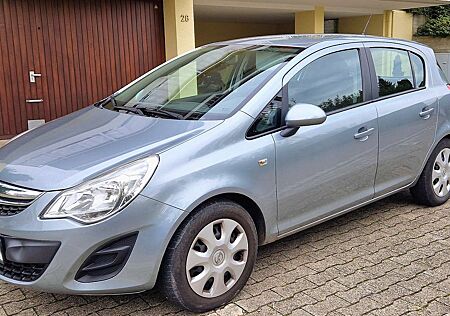 Opel Corsa 1.4 16V Selection