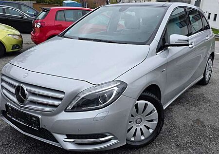 Mercedes-Benz B 200 Panorama, Garantie !!! AHK