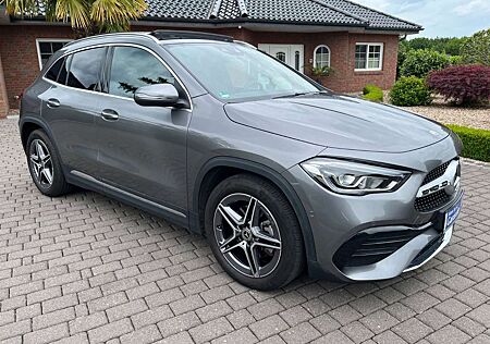Mercedes-Benz GLA 250 4Matic AMG (( LED+Pano+Sound+Business ))
