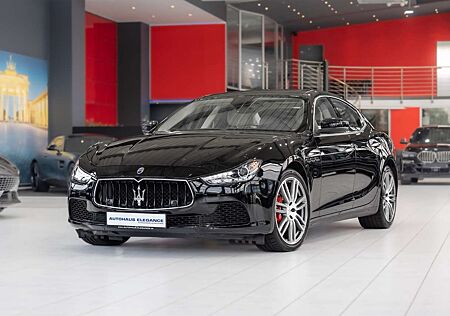 Maserati Ghibli *BREMBO*DARK-MIRROR*BI-XENON*LEDER*1.HAND*