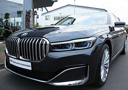BMW 750 Baureihe 7 Lim i xDrive "TOPZUSTAND!!"