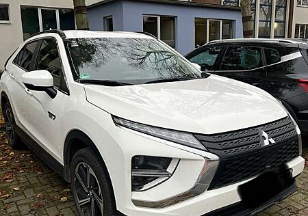 Mitsubishi Eclipse Cross Plug-In Hybrid 4WD Basis