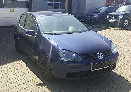 VW Golf Volkswagen Trendline