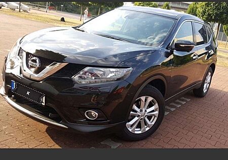 Nissan X-Trail Acenta. Automatik