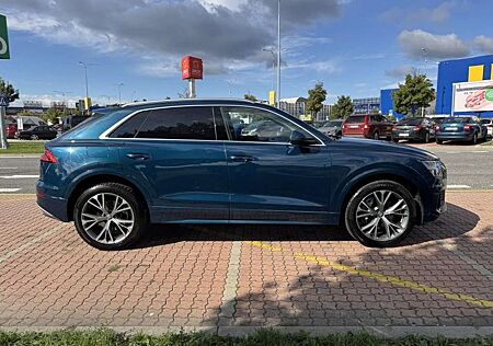 Audi Q8 50 TDI quattro tiptronic