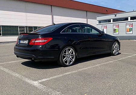 Mercedes-Benz E 350 CDI DPF Coupe BlueEFFICIENCY 7G-TRONIC Avantgarde