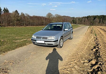 VW Golf Variant Volkswagen 1.4