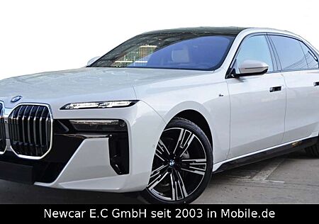 BMW 740 d xDrive M Sportpkt*DrivAss*Innopkt*Massage