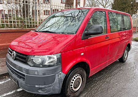 VW T5 Transporter Volkswagen Kombi