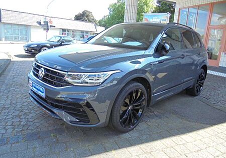 VW Tiguan Volkswagen 2.0 TDI 4MOTION DSG R-Line Top-Ausst.! Black-Style