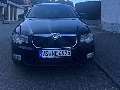 Skoda Superb Combi 2.0 TDI DSG Comfort