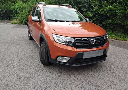 Dacia Sandero Stepway Celebration