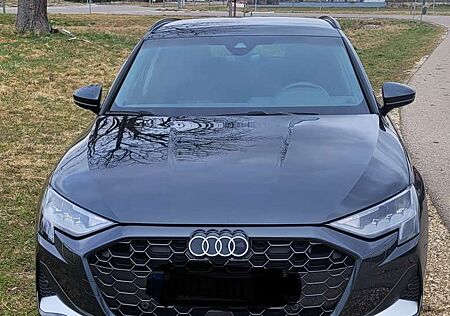 Audi A3 35 TFSI Sportback S tronic , AHK, ACC