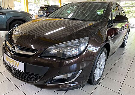 Opel Astra Active