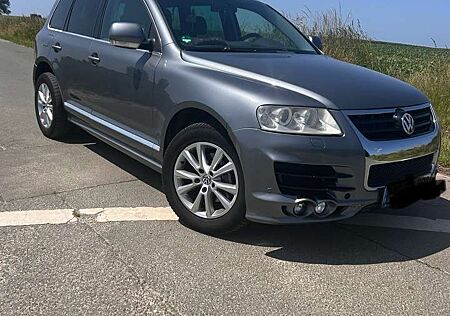 VW Touareg Volkswagen Schöne OptikTagfahrlicht Standheizung