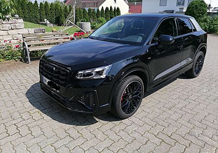 Audi Q2 35 TFSI S tronic line