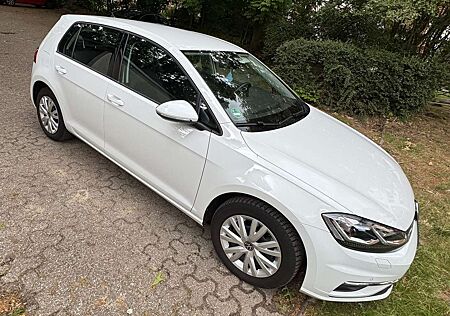 VW Golf Volkswagen 2.0 TDI DSG Highline