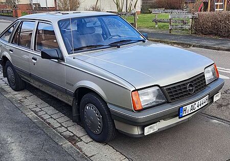 Oldtimer Opel Ascona-C-CC