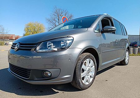 VW Touran Volkswagen Cup / 7-Sitzer
