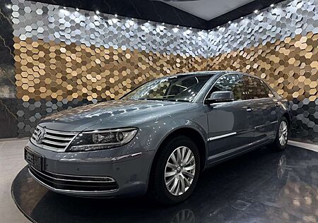 VW Phaeton Volkswagen V6 TDI 5-Sitzer 4M Lang *Schiebedach*
