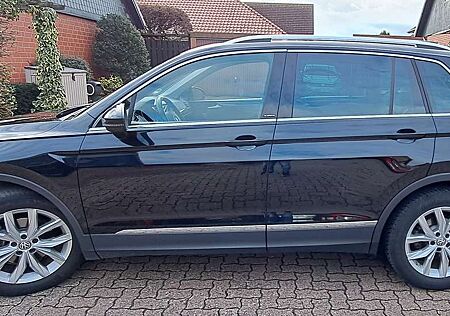 VW Tiguan Volkswagen Top