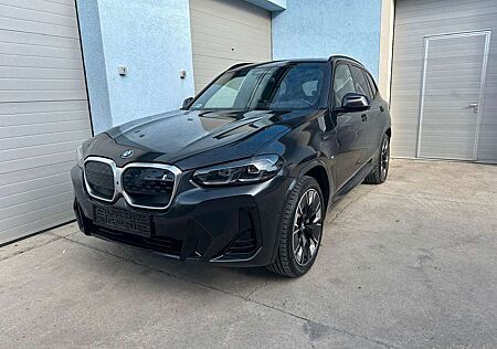 BMW iX3 Impressive H&K Panorama Voll