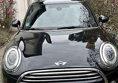 Mini Cooper Midnight Black Metallic