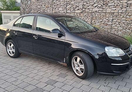 VW Jetta Volkswagen 1.6 Comfortline