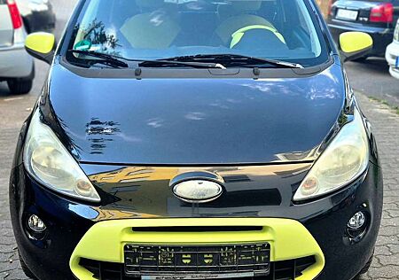 Ford Ka /+ 1.2 Titanium