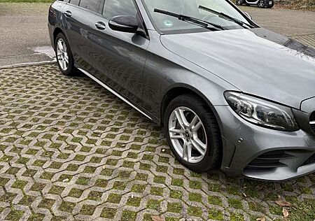 Mercedes-Benz C 220 T d Night Edition 4Matic (205.215)