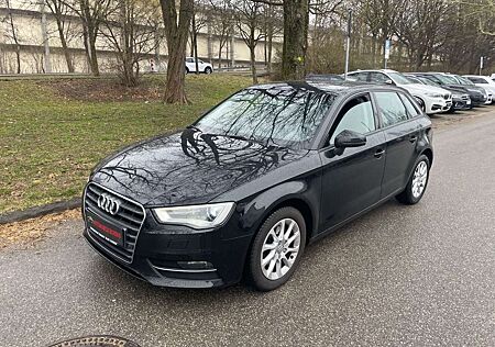 Audi A3 Sportback 1.6 Tdi Navi*S-Tronic*Xenon*LED*