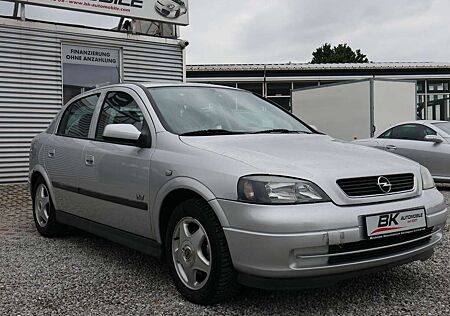 Opel Astra 1.6 Automatikgetriebe Scheckheft 2. Hand Klima AUX
