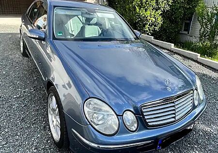 Mercedes-Benz E 320 Elegance