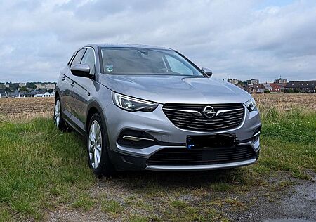 Opel Grandland X Plug-in-Hybrid4 1.6 DI Start/Stop Aut