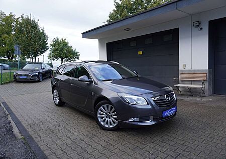 Opel Insignia 2.0T OPC Innovation 4x4 tLEDER+NAVI+PANO+XENON+ALU