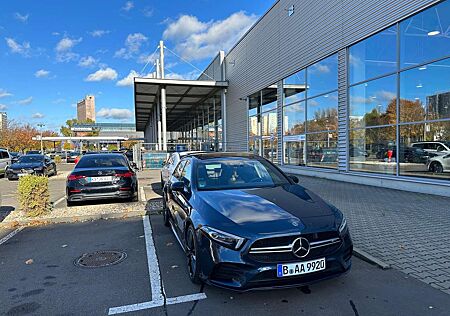 Mercedes-Benz A 35 AMG A-Klasse 4Matic Speedshift DCT 7G