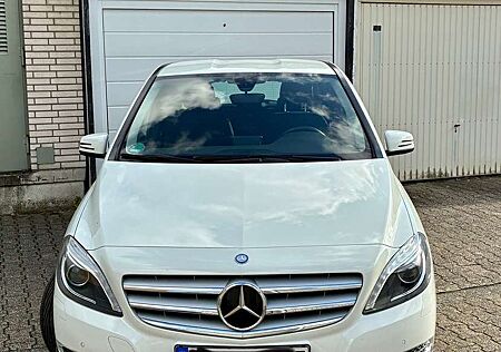 Mercedes-Benz B 180 (246.242)