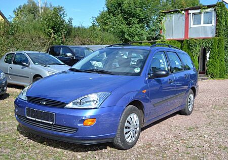 Ford Focus 1.8 Ambiente