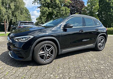 Mercedes-Benz GLA 200 AMG Line