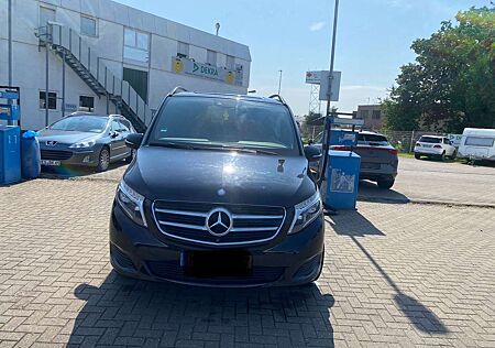 Mercedes-Benz V 250 (BlueTEC) d lang 7G-TRONIC Avantgarde Edition