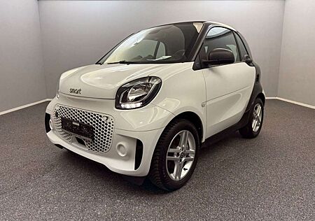 Smart ForTwo coupe EQ*22KW*BORDLADER*TEMP*DAB