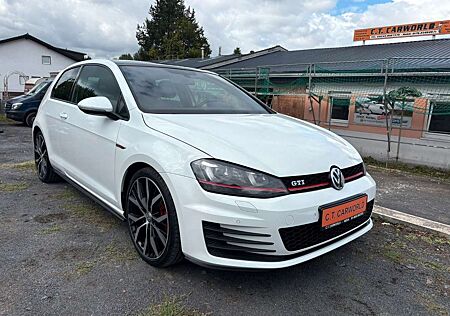 VW Golf Volkswagen VII Lim. GTI BMT GARANTIE / TÜV NEU