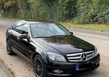 Mercedes-Benz C 220 CDI DPF Automatik BlueEFFICIENCY