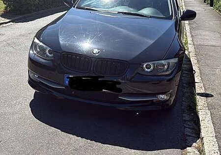 BMW 320i 320 Coupe