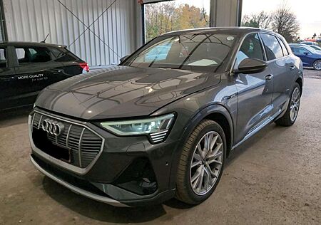 Audi e-tron 55 S LINE/21Z./MATRIX/PANO/B&O/KAMERA/AHK