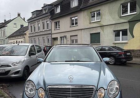 Mercedes-Benz E 220 CDI Classic