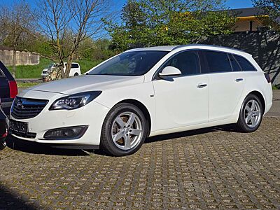 Opel Insignia Insignia 2.0 Bi Turbo CDTI 4x4 Sports Tourer Aut. Business Innovation