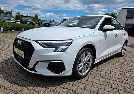 Audi A3 Limousine 30 TDI Automatik/ Kamera/ 1. Hd