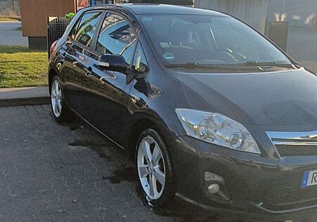 Toyota Auris 1.8 Hybrid Executive